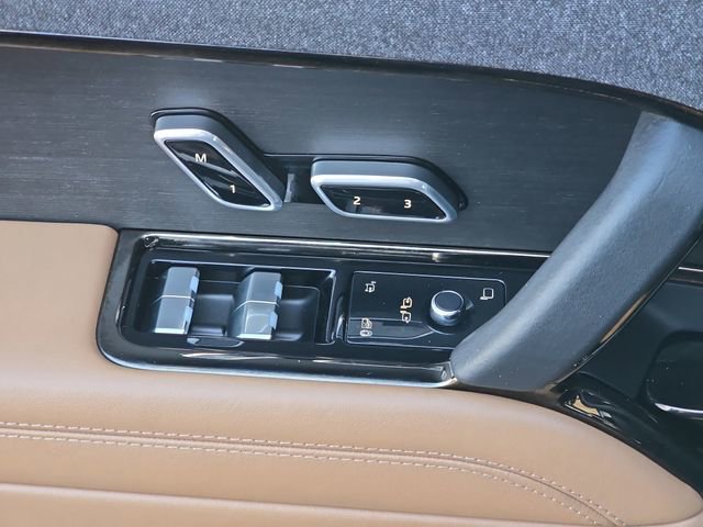 Used 2023 Land Rover Range Rover Sport SE image 31