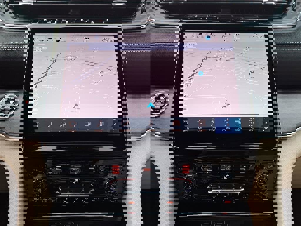 New 2025 Jeep Grand Cherokee L Limited w/ MOPAR Finishing Package image 9