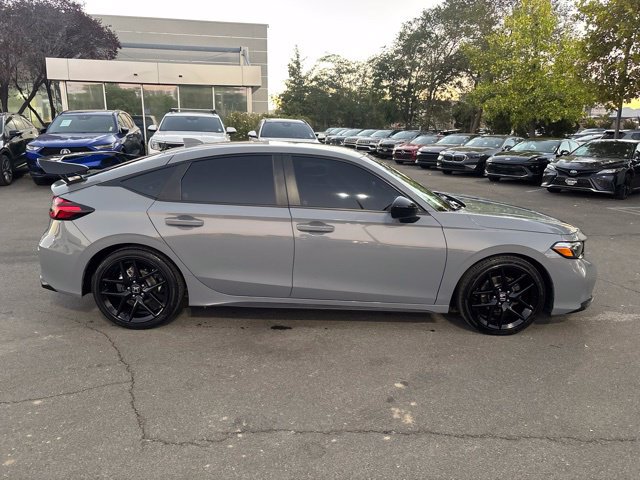 Used 2025 Honda Civic Sport image 9