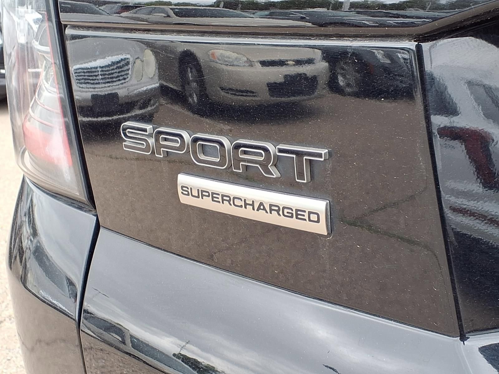 Used 2019 Land Rover Range Rover Sport Supercharged AWD/4WD image 9