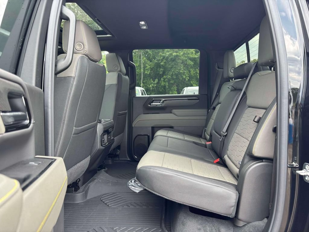 New 2026 Chevrolet Silverado 2500 ZR2 w/ ZR2 Bison Edition AWD/4WD image 24