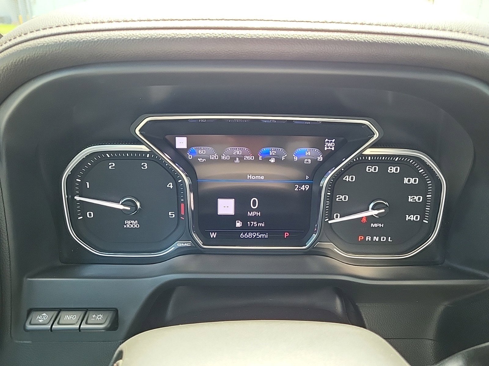 Used 2020 GMC Sierra 2500 AT4 w/ AT4 Premium Package image 17