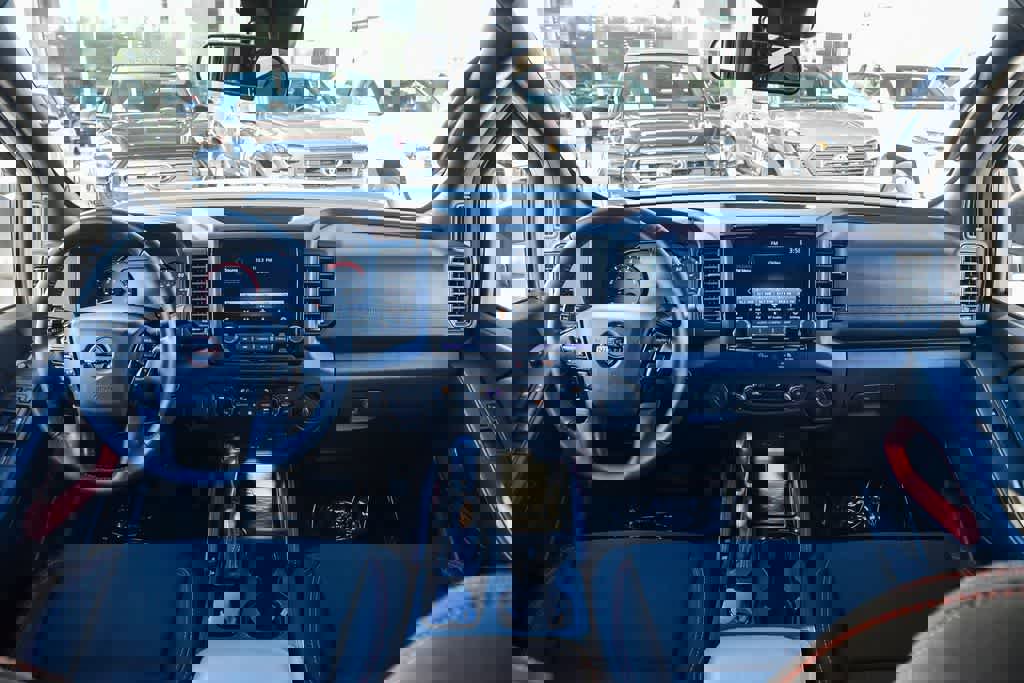 Used 2023 Nissan Frontier Pro-X w/ Tow Package image 14