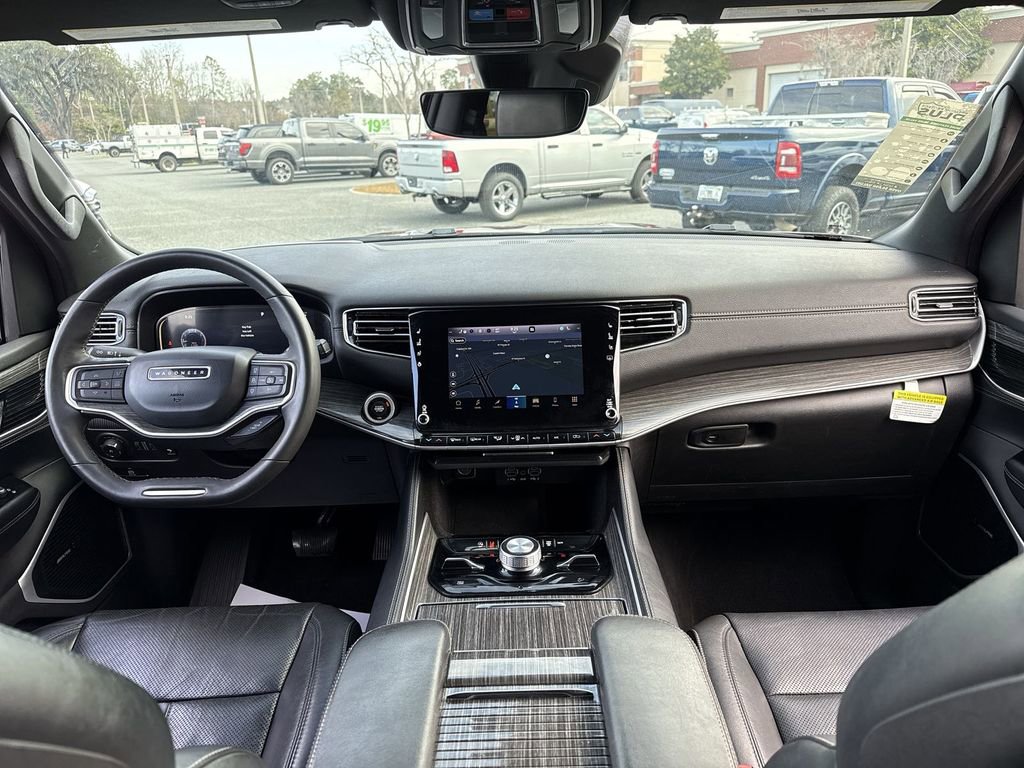 Used 2022 Jeep Wagoneer Series III image 23