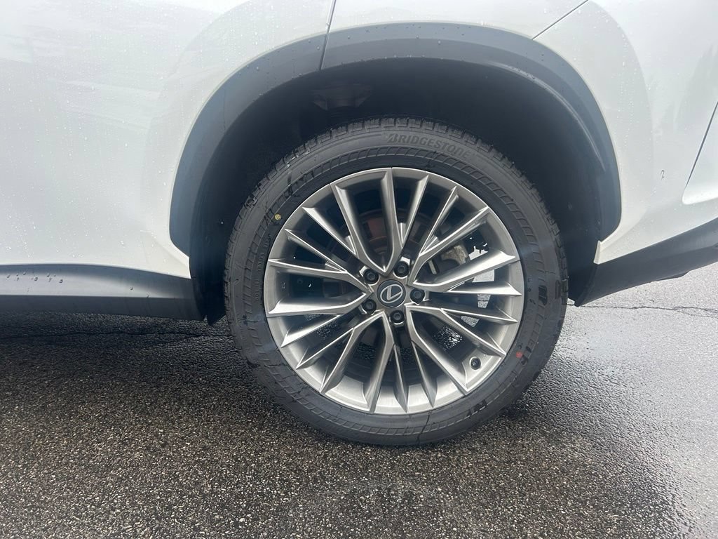 Certified 2026 Lexus NX 350h AWD w/ Cold Area Package image 28