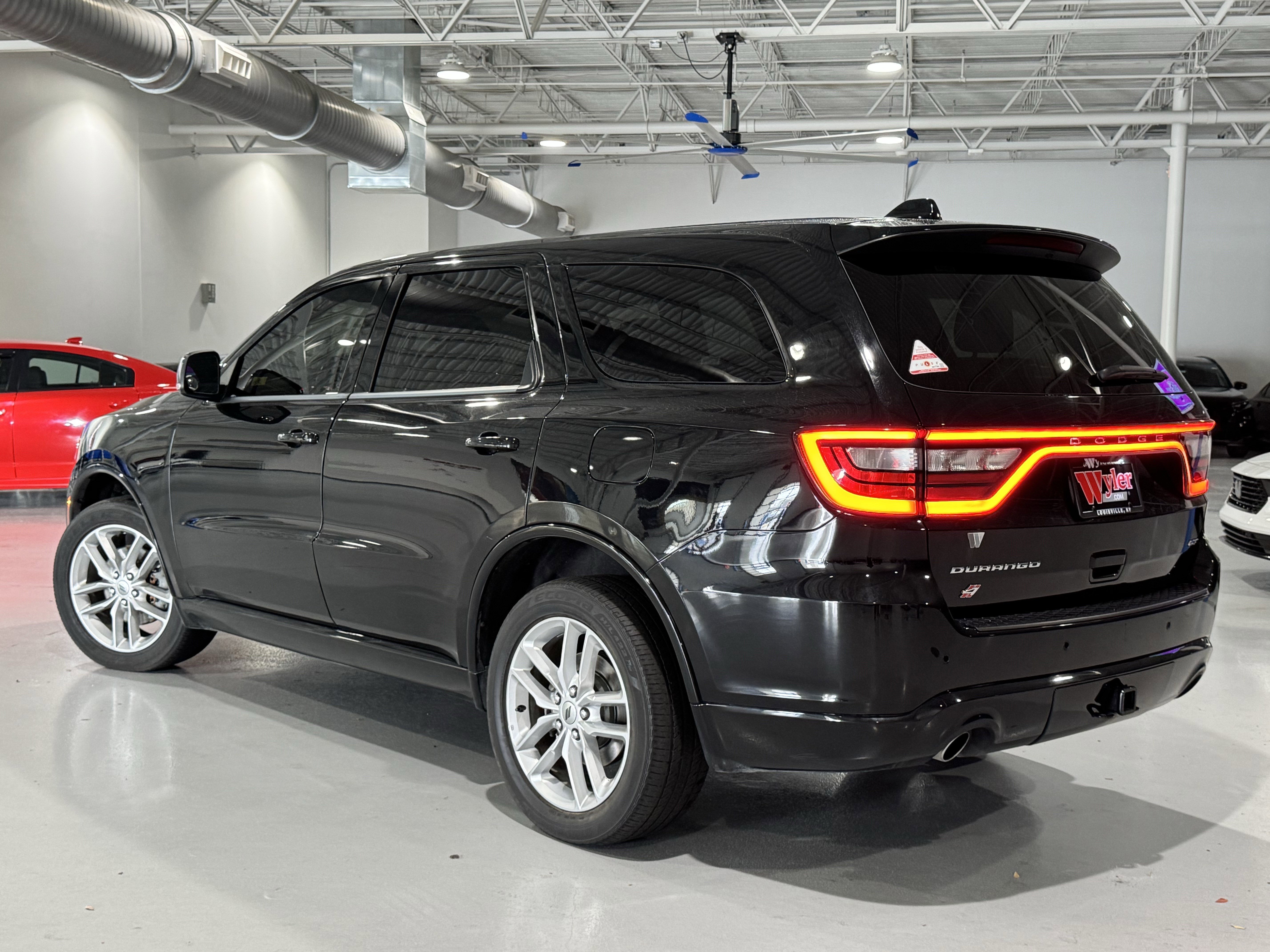 Used 2022 Dodge Durango GT image 17