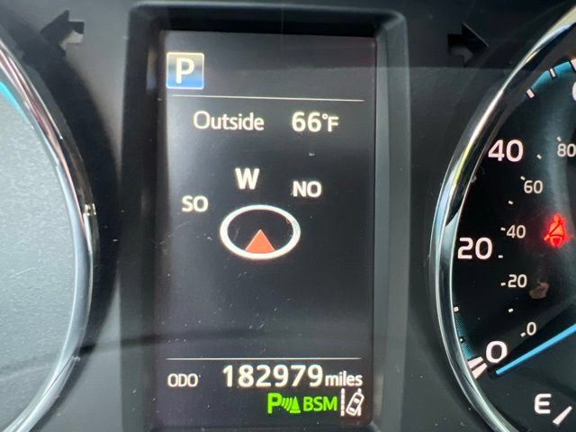 Used 2016 Toyota RAV4 Limited w/ Advanced Technology Package AWD/4WD image 15