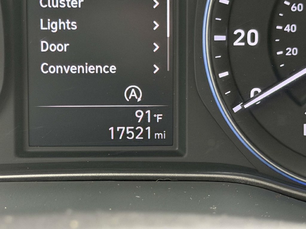 Certified 2023 Hyundai Kona SEL AWD/4WD image 27