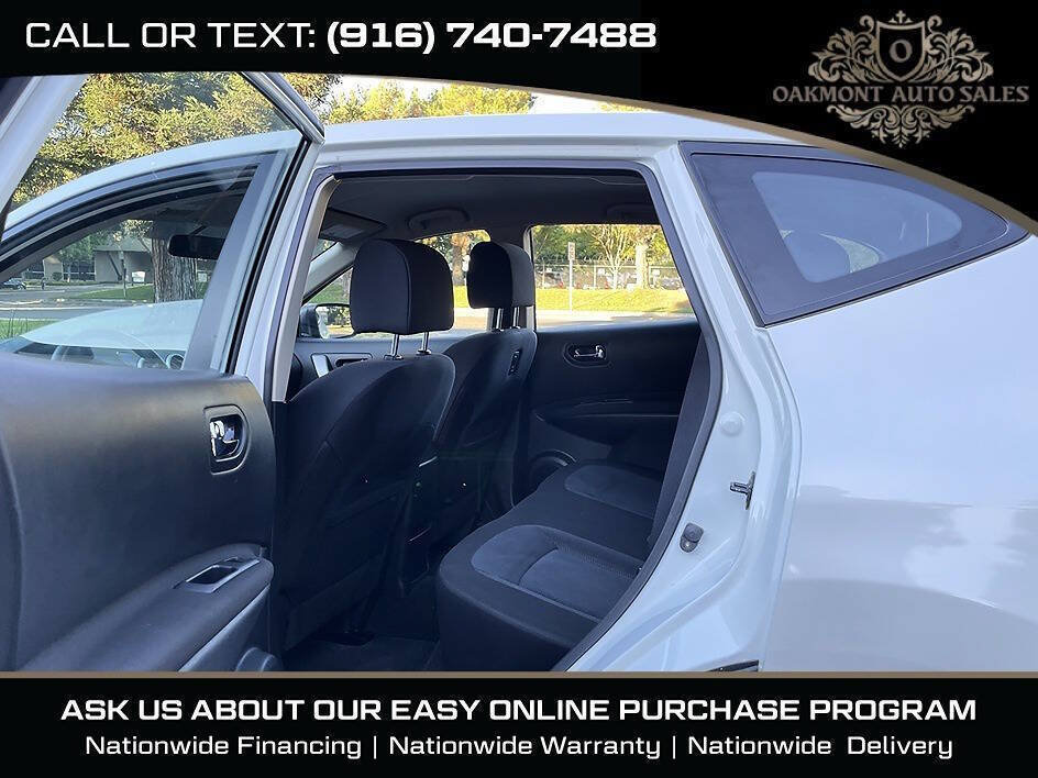 Used 2013 Nissan Rogue S FWD image 18