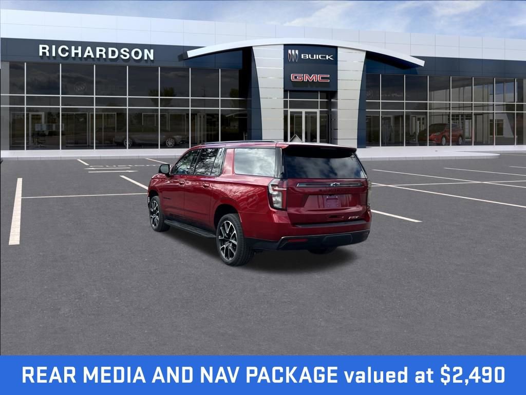 Used 2021 Chevrolet Suburban RST w/ Luxury Package AWD/4WD image 3