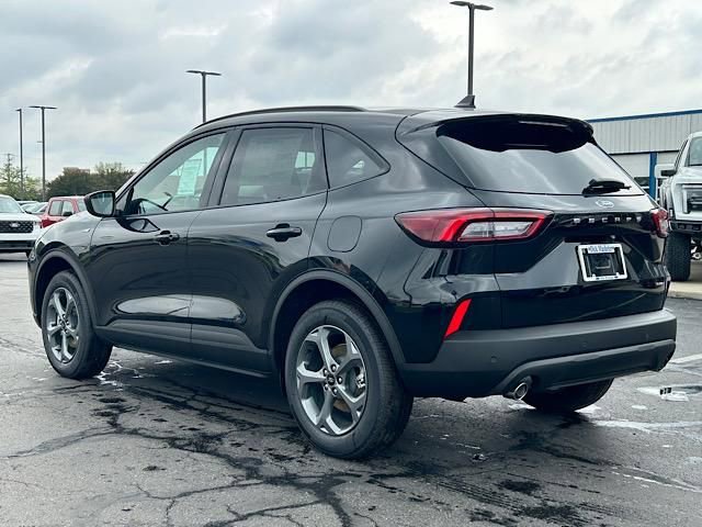 New 2025 Ford Escape ST-Line w/ Tech Pack #1 image 3