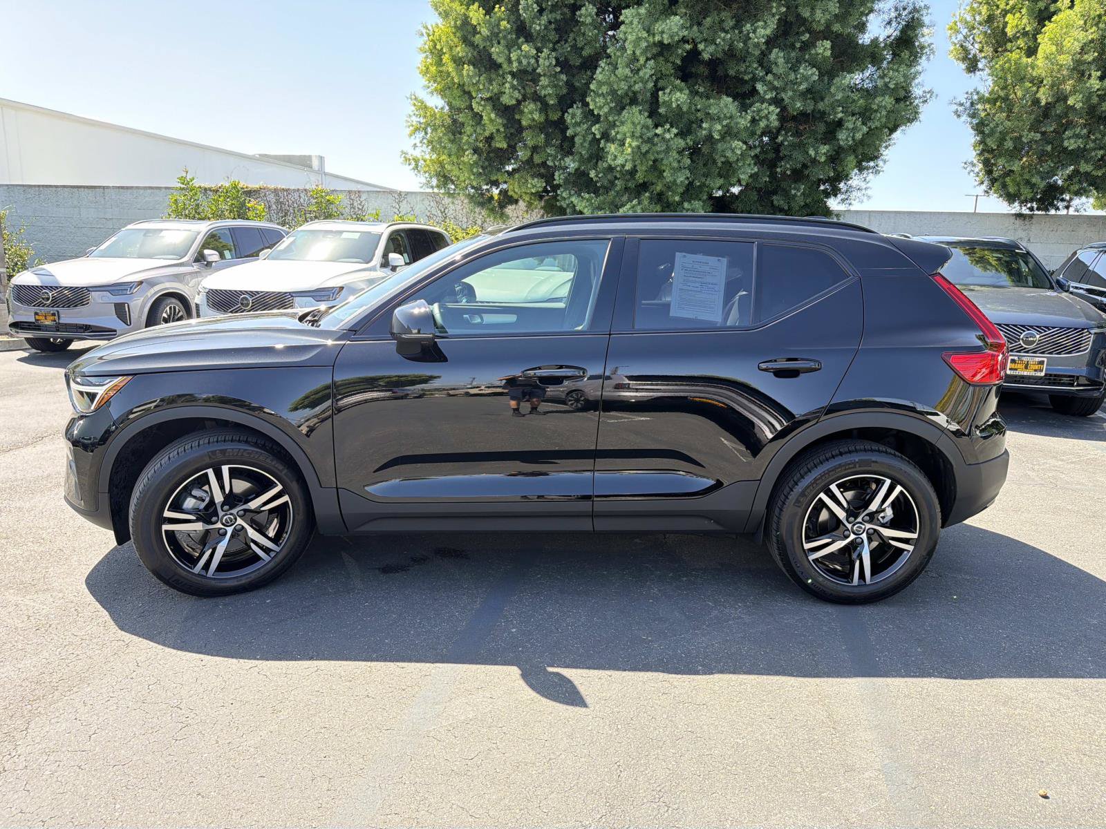 New 2026 Volvo XC40 B5 Core w/ Protection Package AWD/4WD image 8