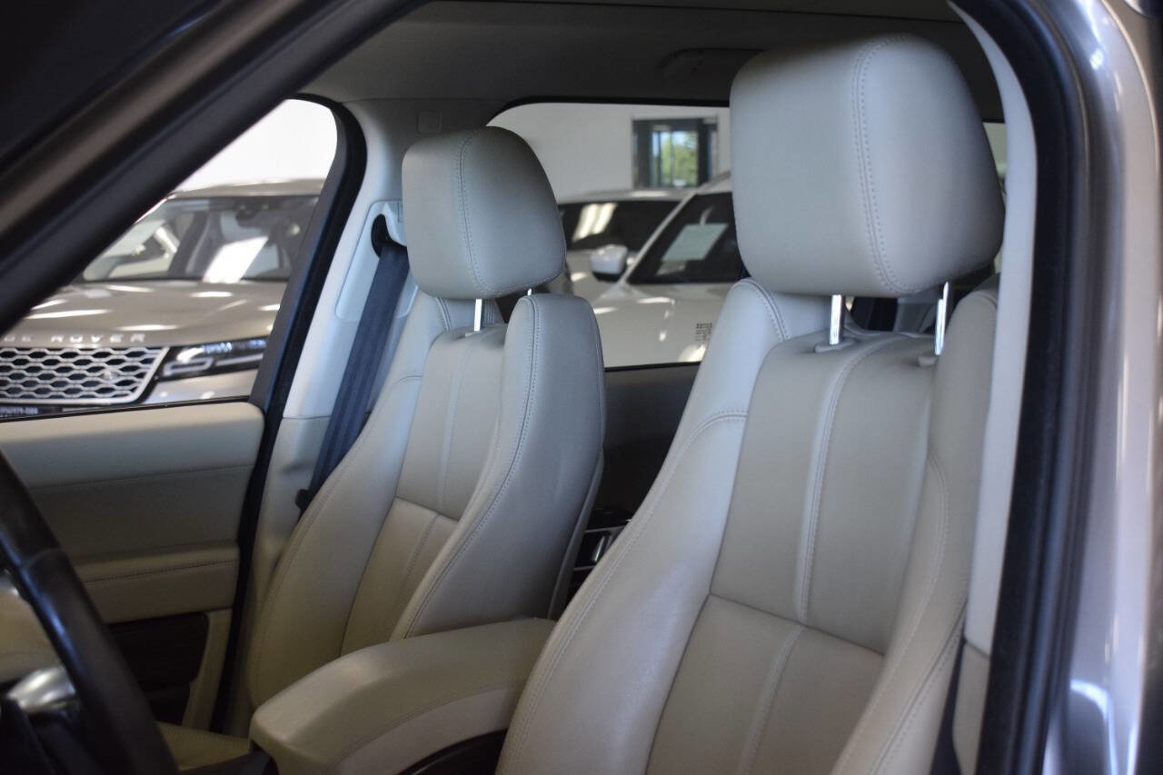 Used 2017 Land Rover Range Rover image 66