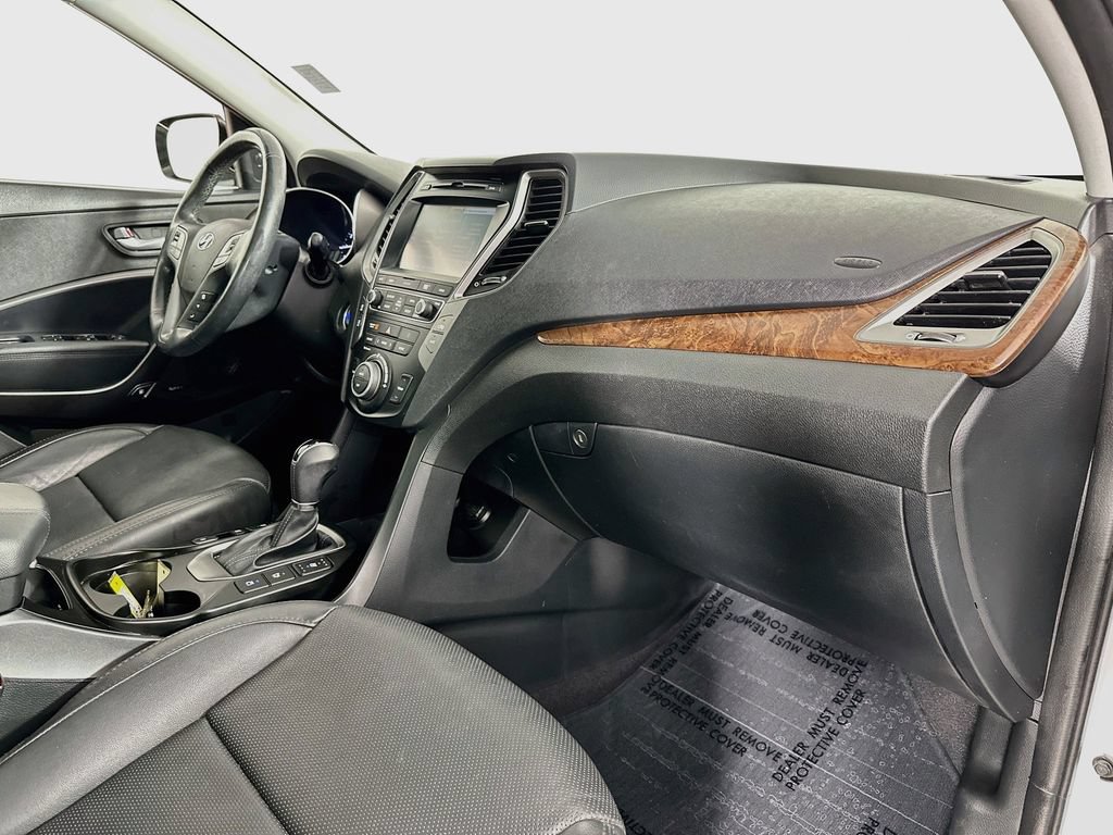 Used 2018 Hyundai Santa Fe Sport w/ 2.0T Ultimate Tech Package 05 AWD/4WD image 31