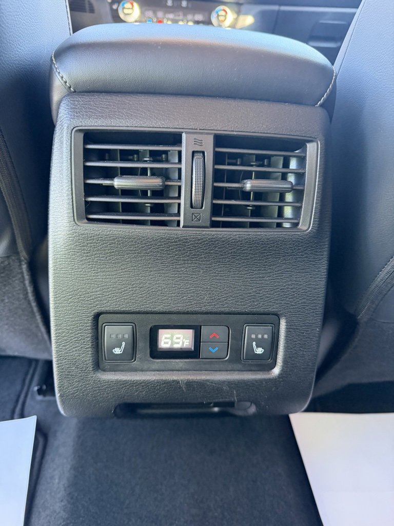 Used 2023 Mitsubishi Outlander SEL 40th Anniversary image 29