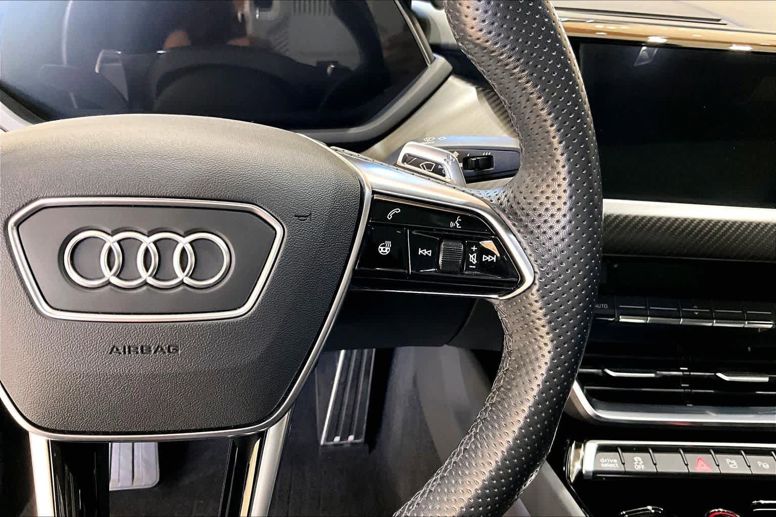 Used 2022 Audi RS e-tron GT w/ Carbon Performance Package image 23