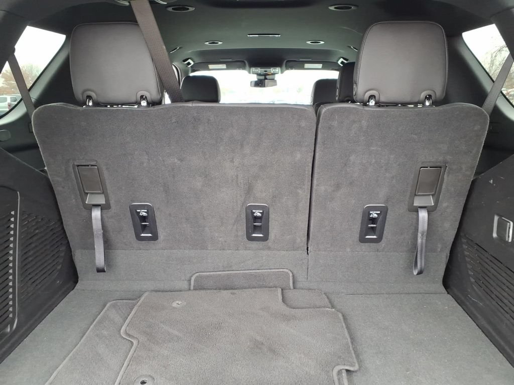 Used 2025 Chevrolet Tahoe LT AWD/4WD image 21