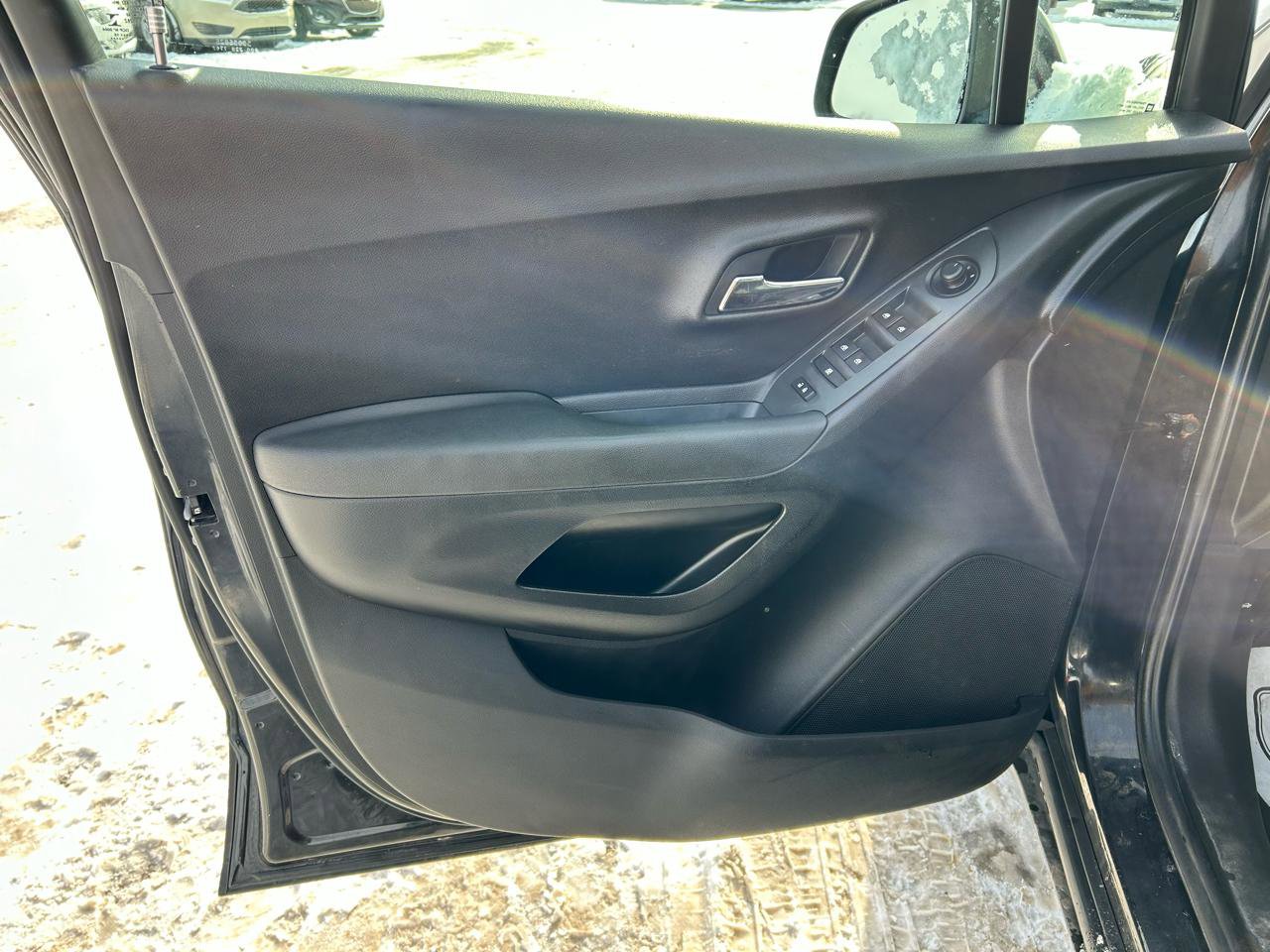 Used 2015 Chevrolet Trax LS w/ LPO, Cargo Package image 14