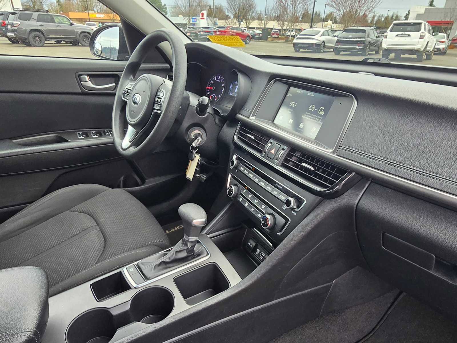 Used 2018 Kia Optima LX image 19