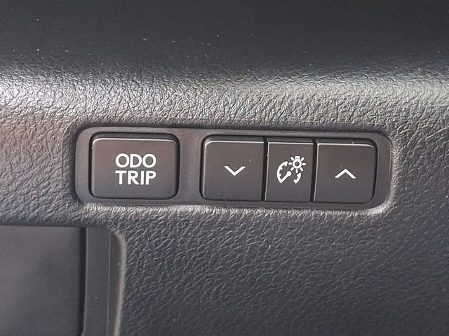 Used 2016 Lexus IS 350 AWD w/ F Sport Package image 24