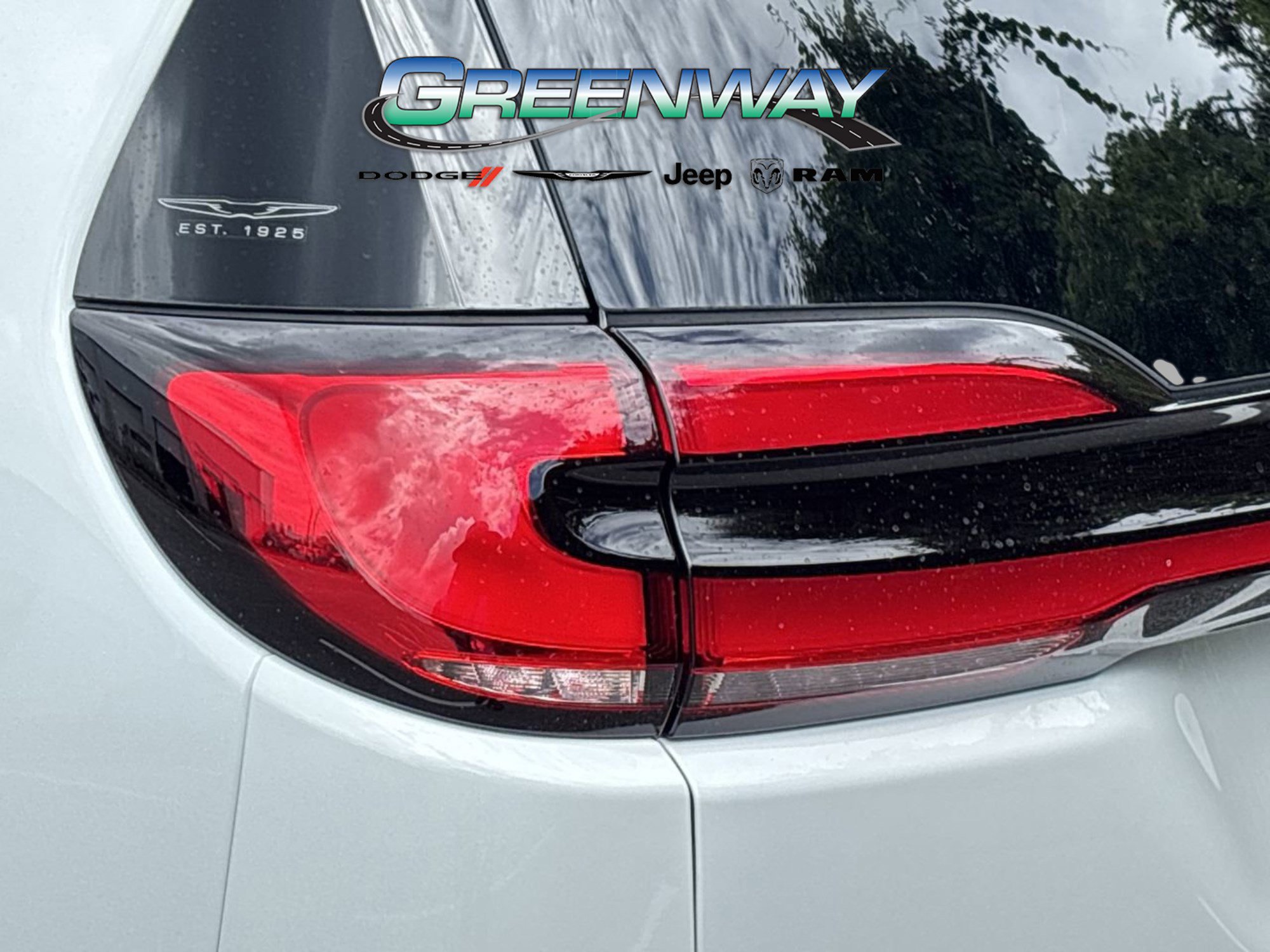 New 2026 Chrysler Pacifica Select image 7