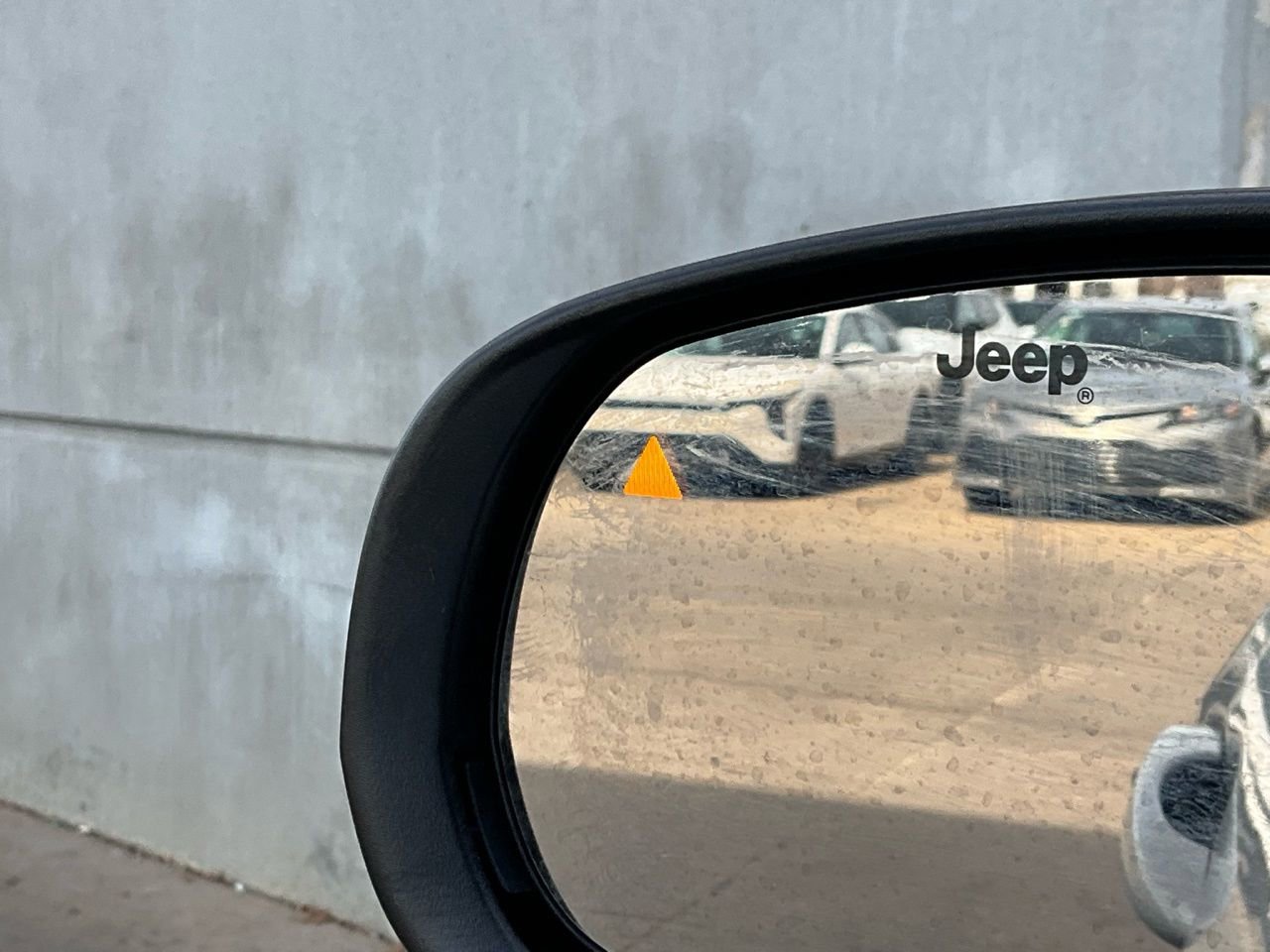 Used 2025 Jeep Compass Trailhawk w/ Trailer Tow Group image 19