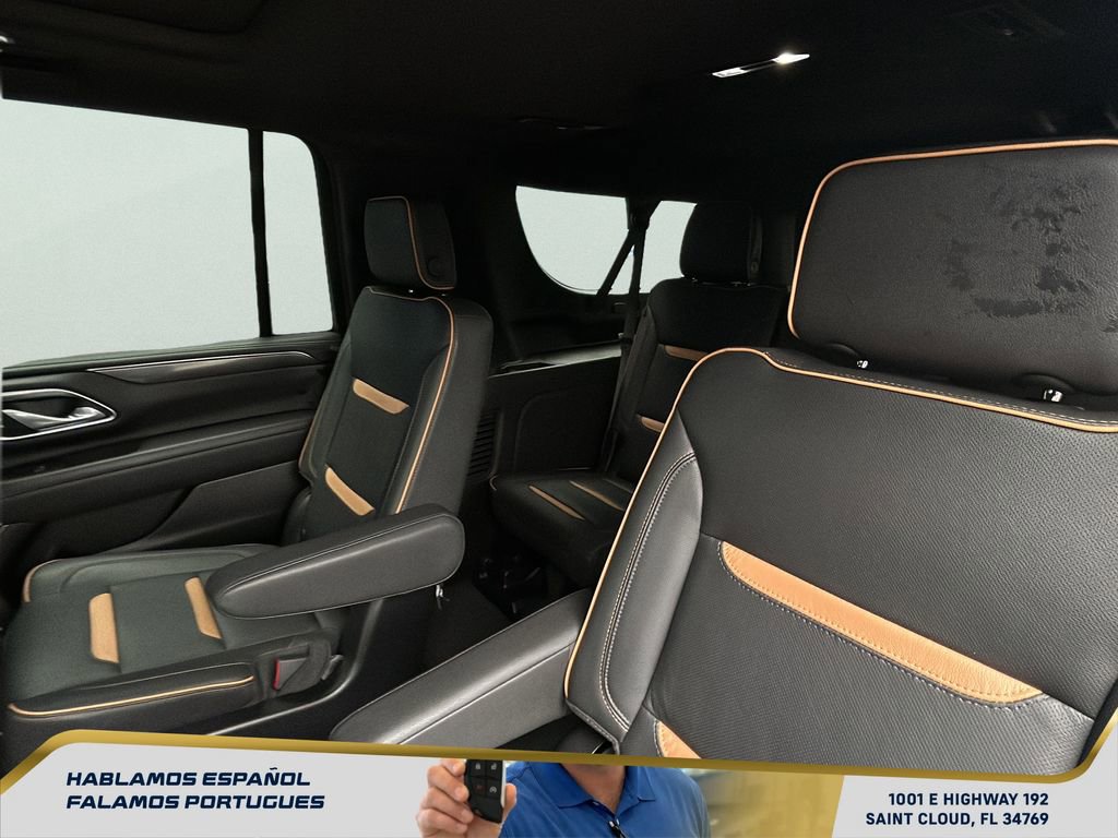 Used 2024 GMC Yukon XL AT4 w/ Technology Package image 31