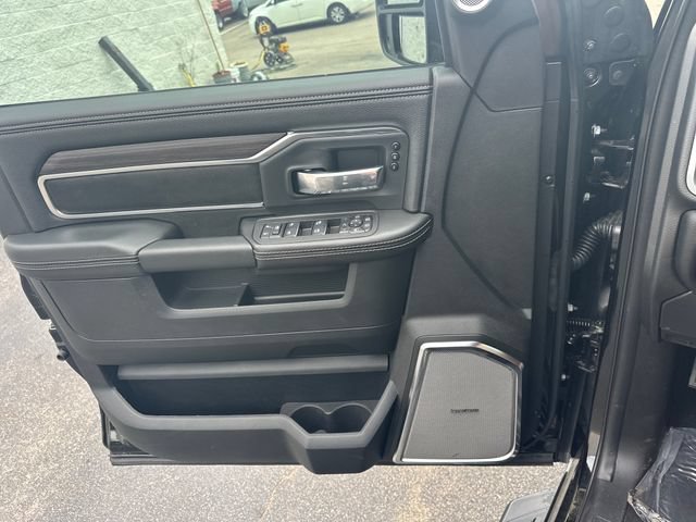 New 2026 RAM 2500 Laramie AWD/4WD image 20