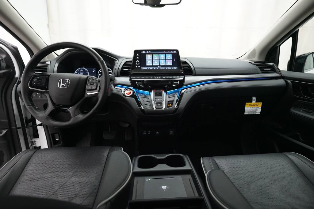 Certified 2025 Honda Odyssey Elite image 5