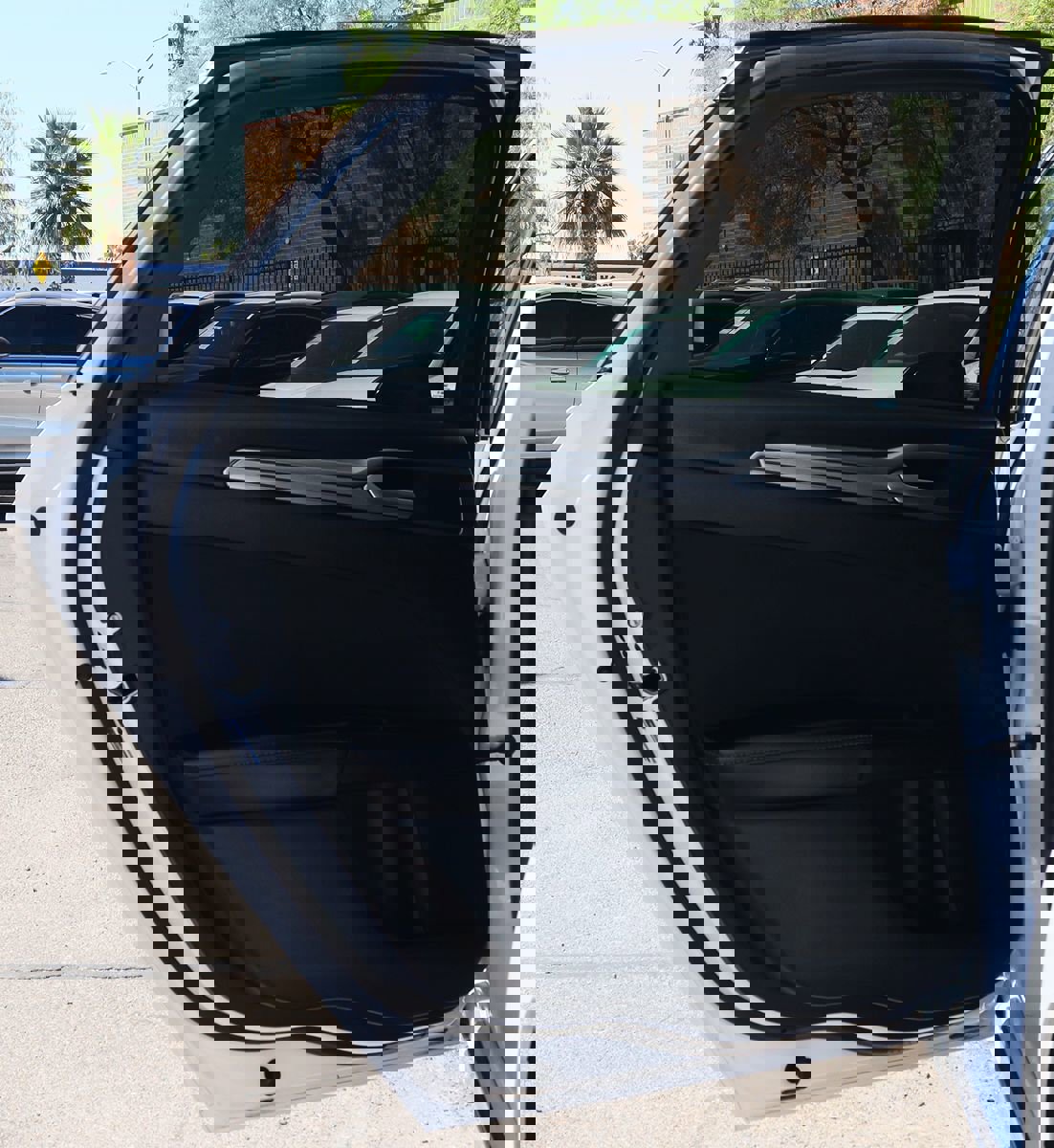 Used 2020 Ford Fusion SE image 32