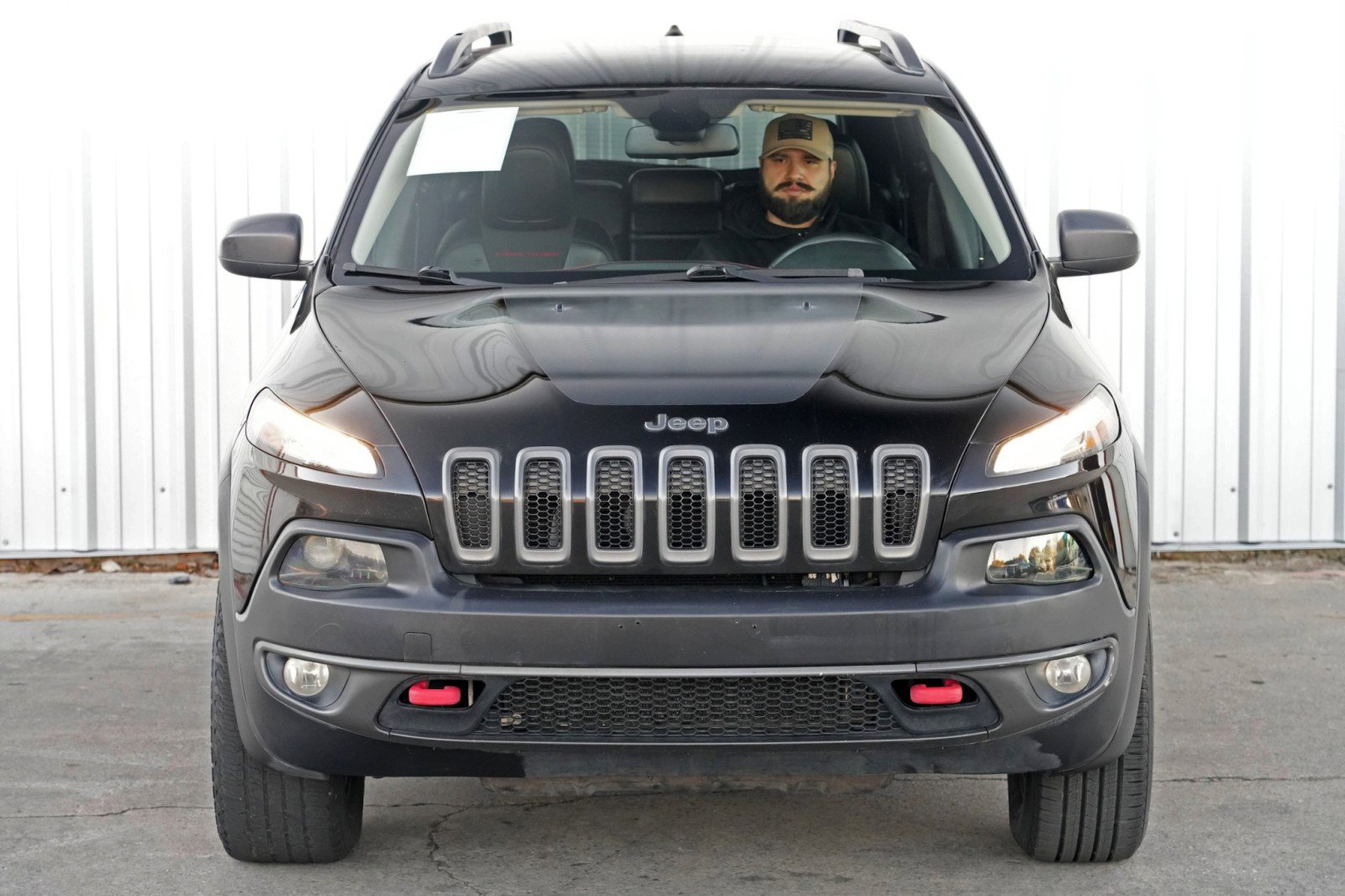 Used 2017 Jeep Cherokee Trailhawk w/ Cold Weather Group image 43