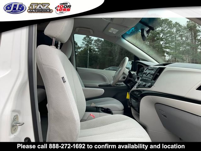 Used 2011 Toyota Sienna LE FWD image 14