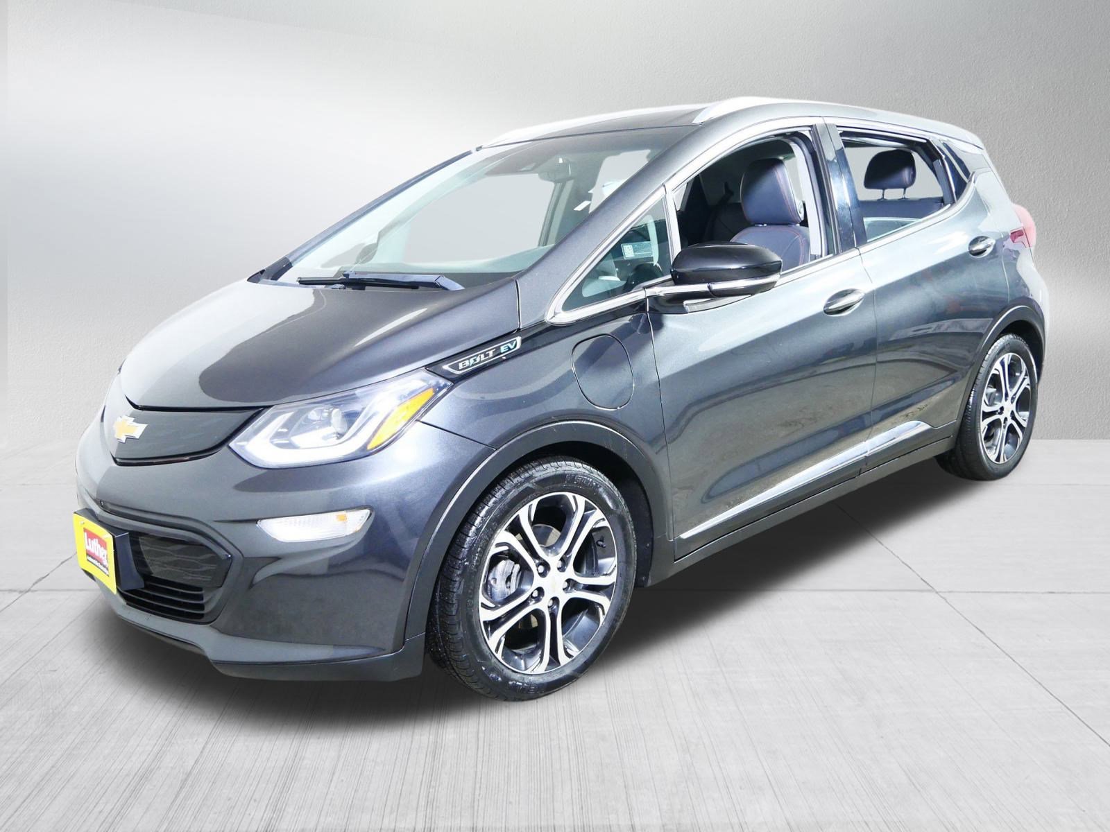 Used 2019 Chevrolet Bolt Premier w/ Infotainment Package image 3
