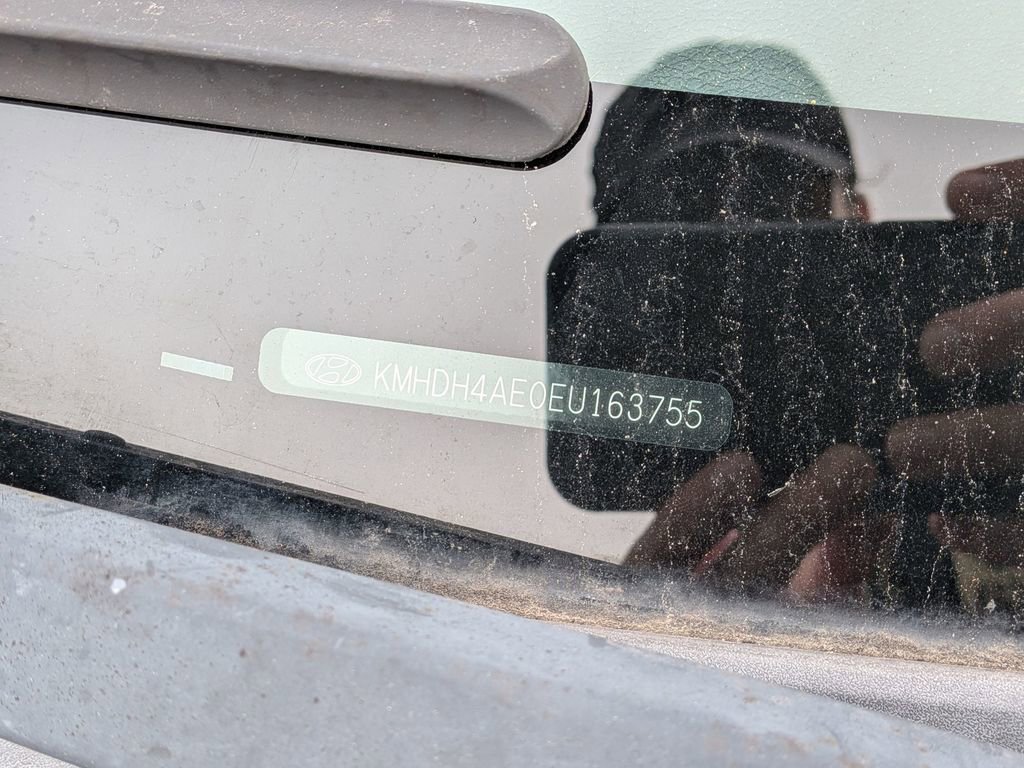 Used 2014 Hyundai Elantra SE w/ Option Group 02 image 7