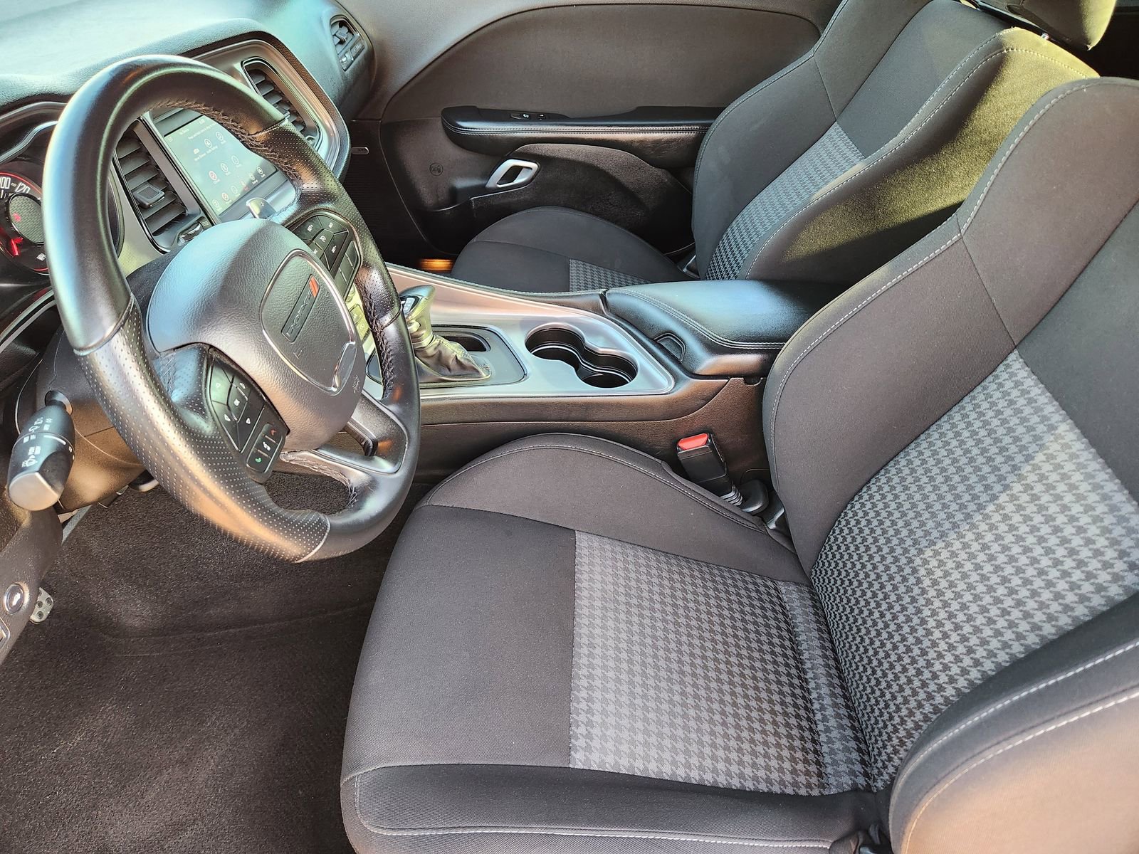 Certified 2023 Dodge Challenger R/T w/ Blacktop Package image 22