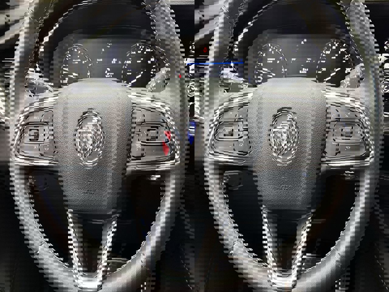 Certified 2023 Buick Envision Preferred w/ Sport Touring Package image 14