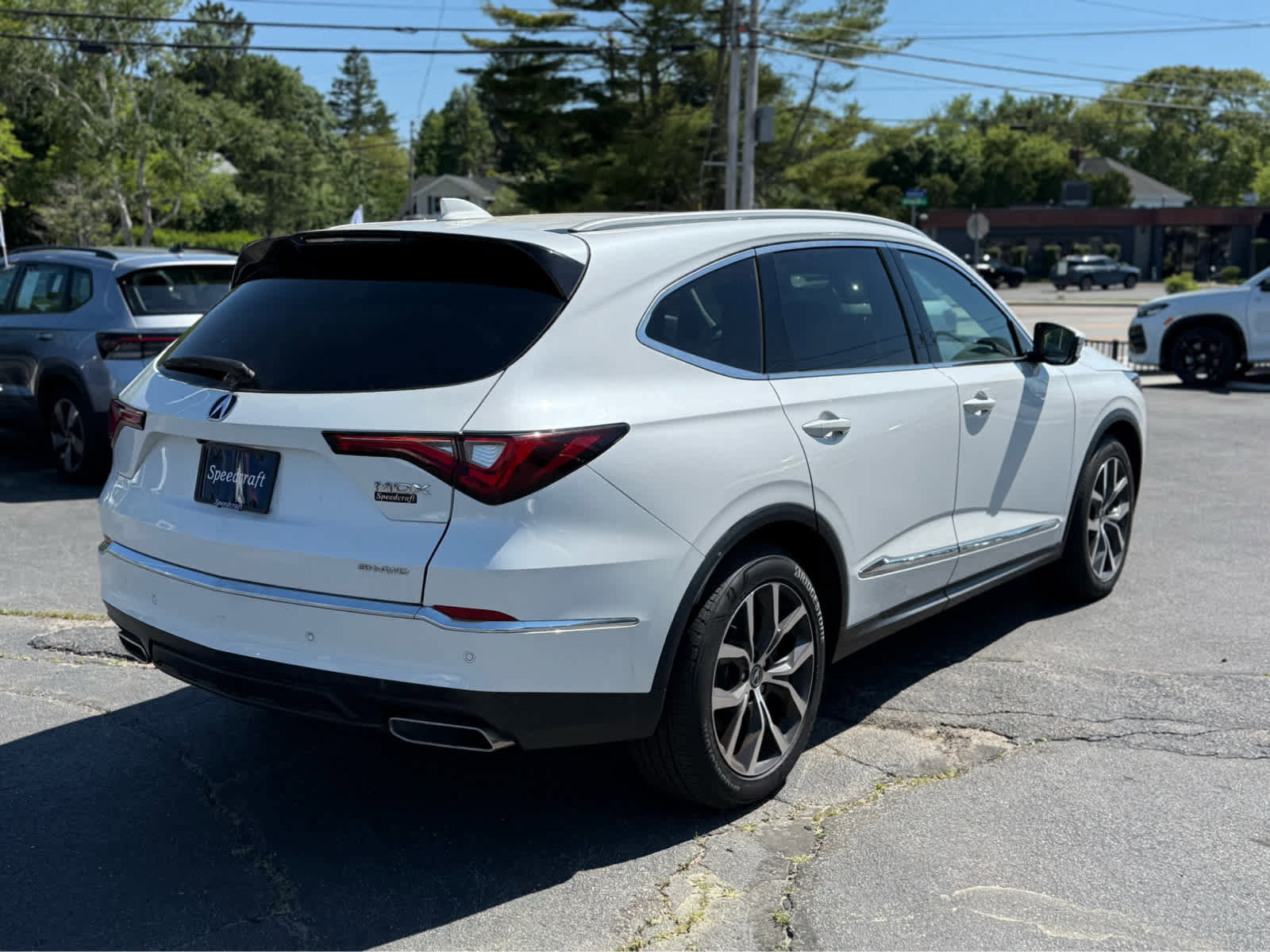 Used 2023 Acura MDX SH-AWD w/ Technology Package image 7