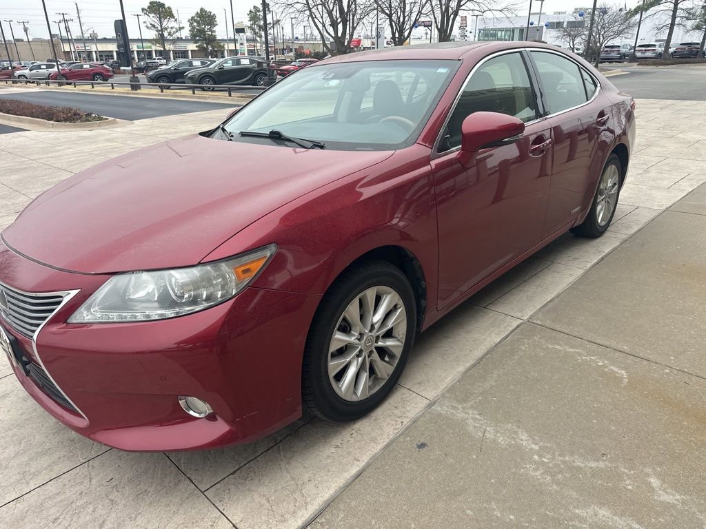 Used 2013 Lexus ES 300h