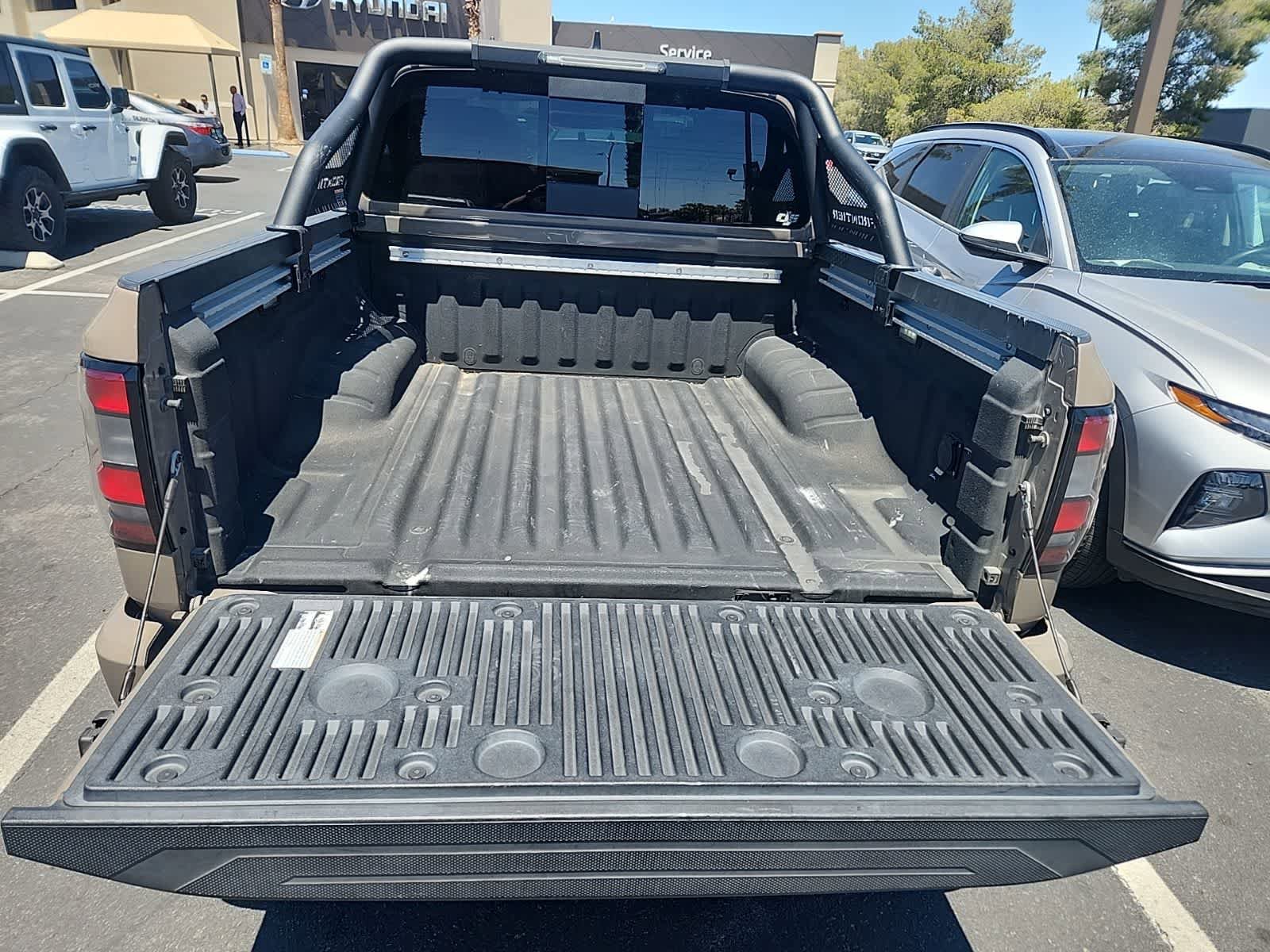 Used 2023 Nissan Frontier Pro-X w/ Pro-X Premium Package RWD image 10