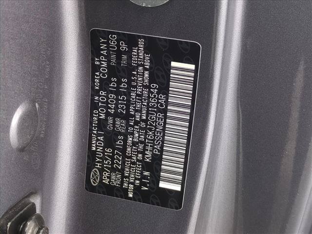Used 2016 Hyundai Genesis 3.8 RWD image 27
