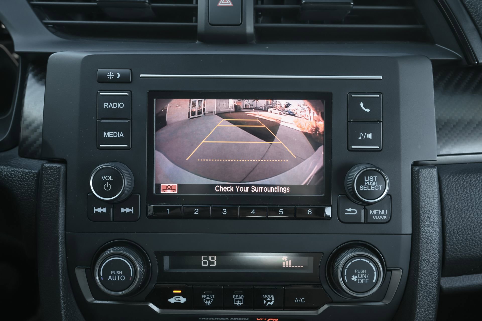 Used 2018 Honda Civic Sport image 14