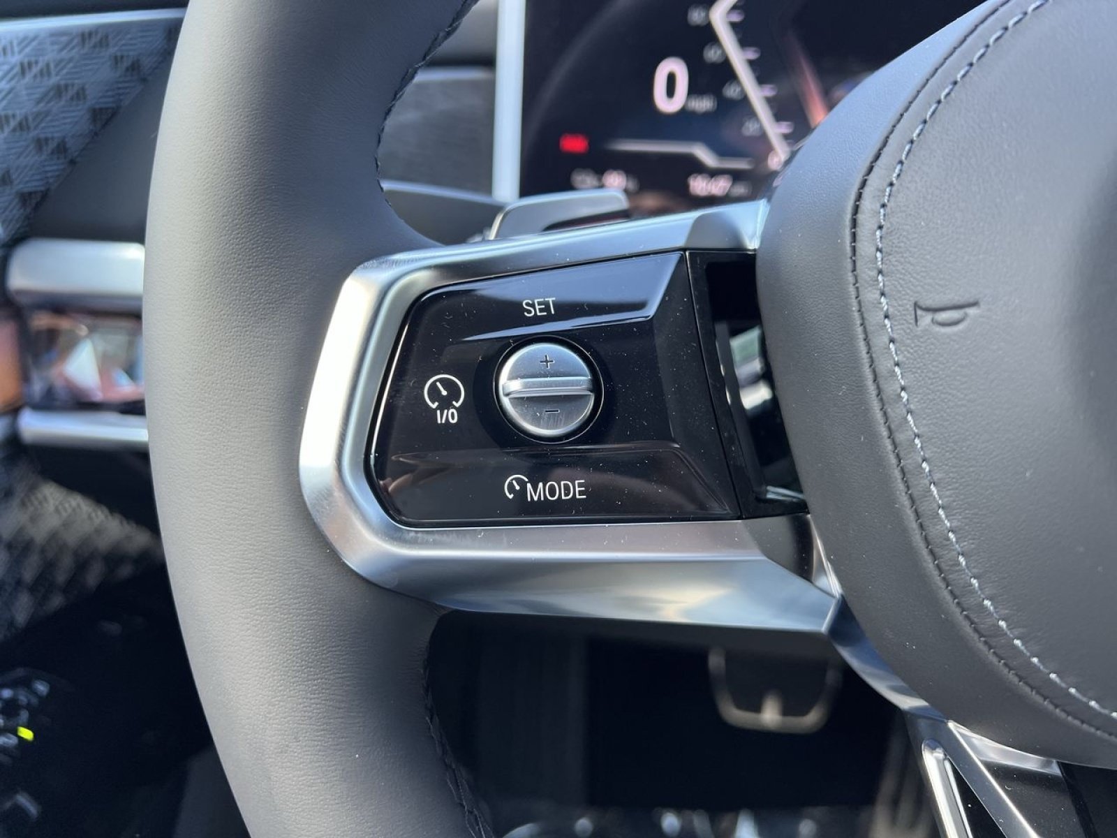 New 2026 BMW i7 xDrive60 w/ Executive Package AWD/4WD image 38
