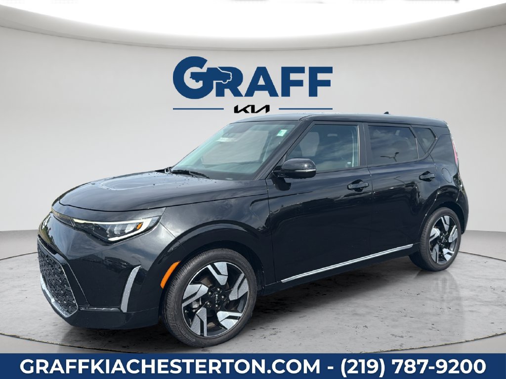 Used 2024 Kia Soul GT-Line w/ Option Group 020 FWD image 2