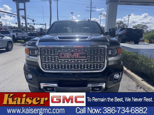 Used 2019 GMC Sierra 2500 Denali w/ Duramax Plus Package