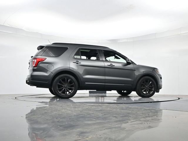 Used 2019 Ford Explorer XLT w/ Equipment Group 202A FWD image 32
