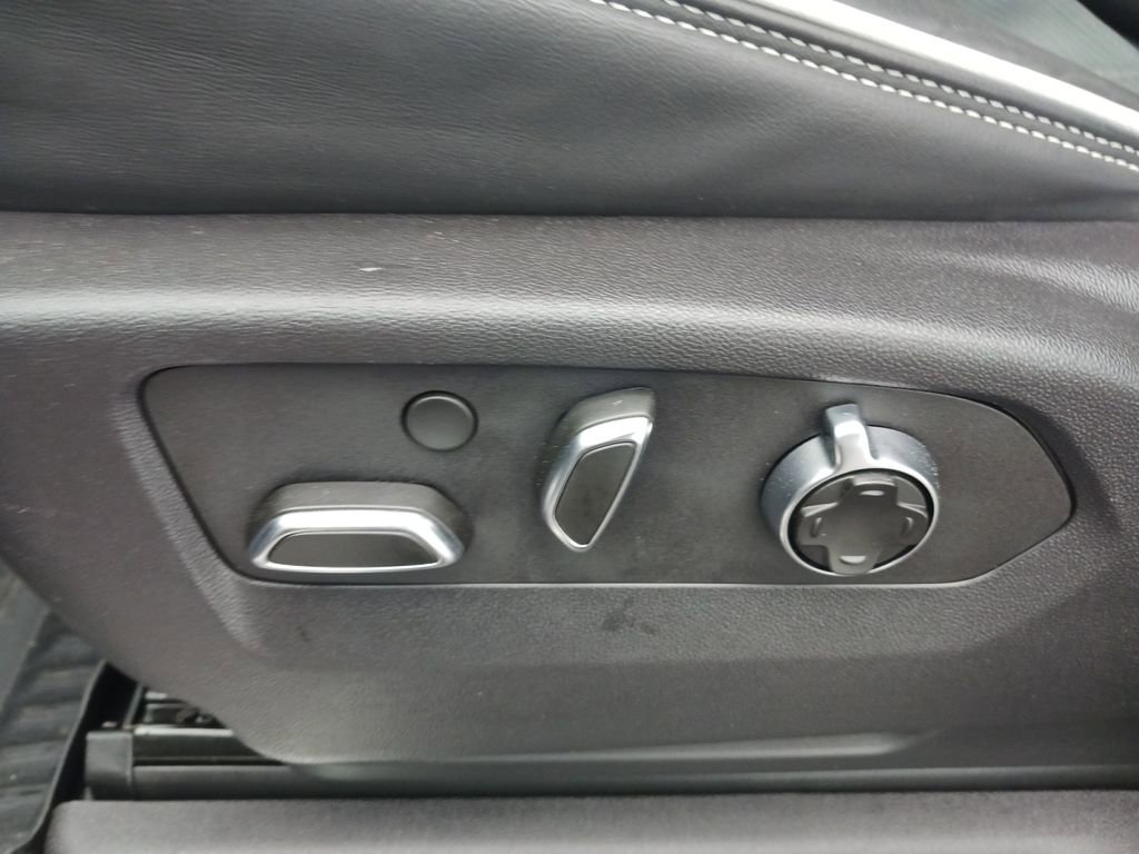 Used 2024 GMC Sierra 1500 AT4X image 35