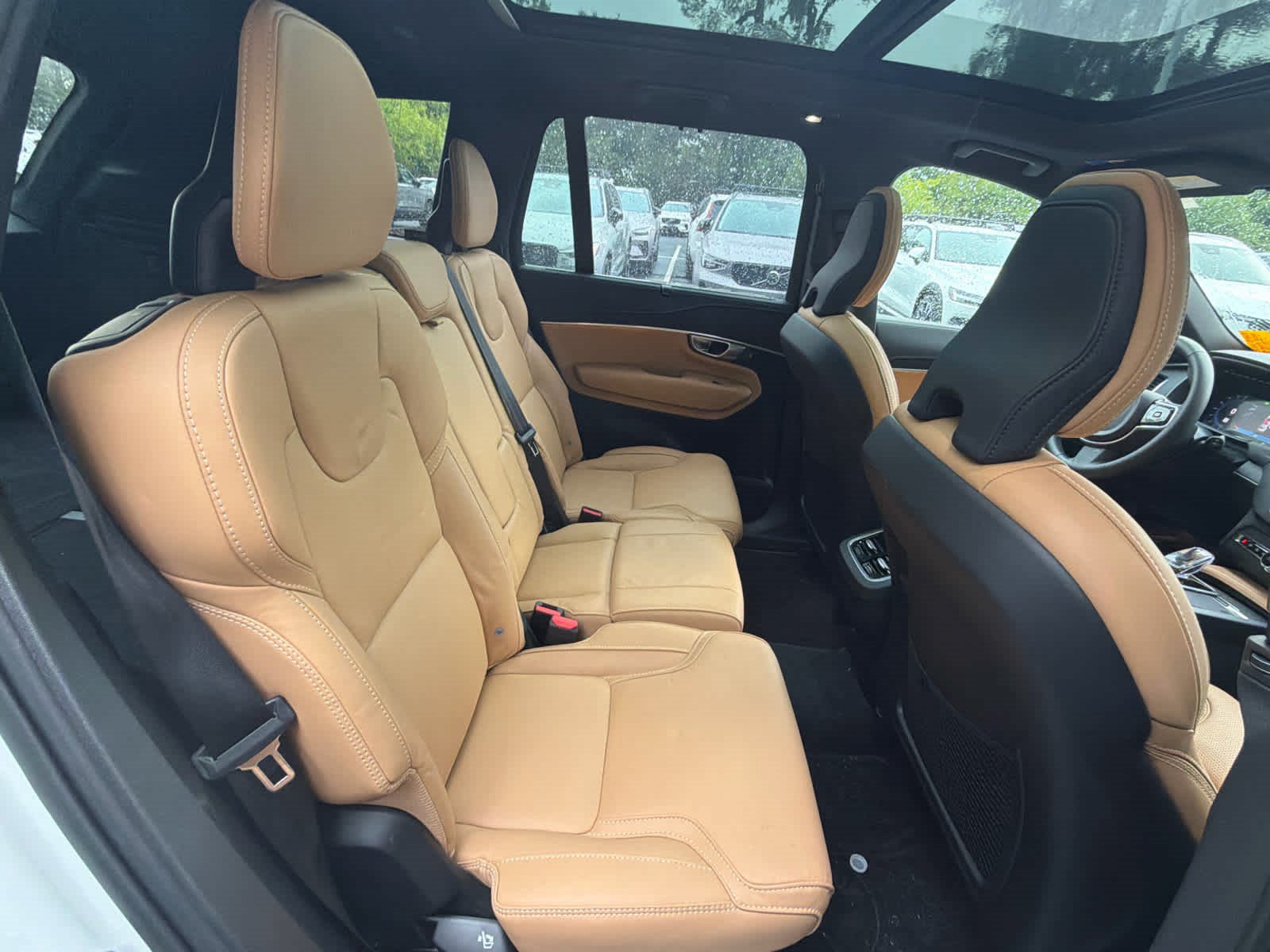 Used 2024 Volvo XC90 B6 Ultimate AWD/4WD image 18