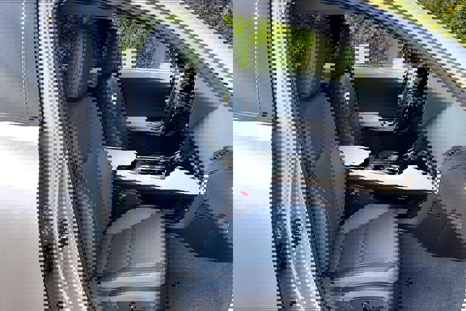 Certified 2023 Lexus RZ 450e Premium w/ Technology Package image 8