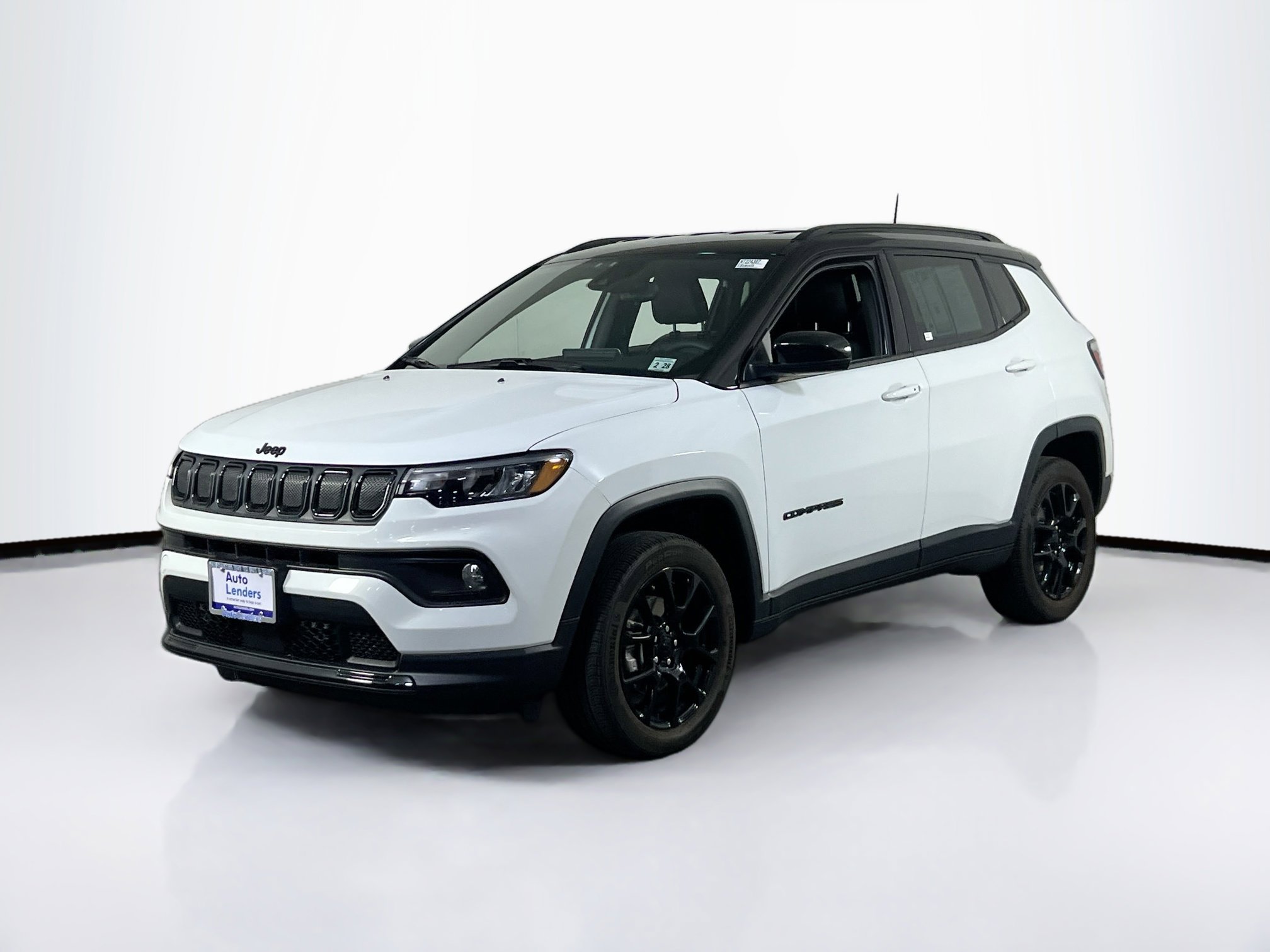 Used 2022 Jeep Compass Altitude image 1