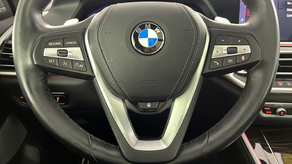 Used 2021 BMW X5 xDrive40i w/ Premium Package AWD/4WD image 23